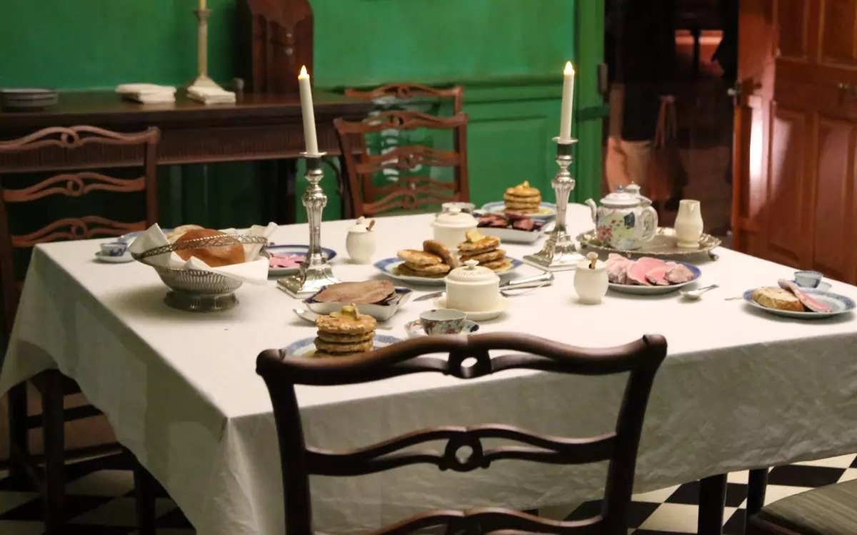 Historic Dinners AMERICAN HERITAGE